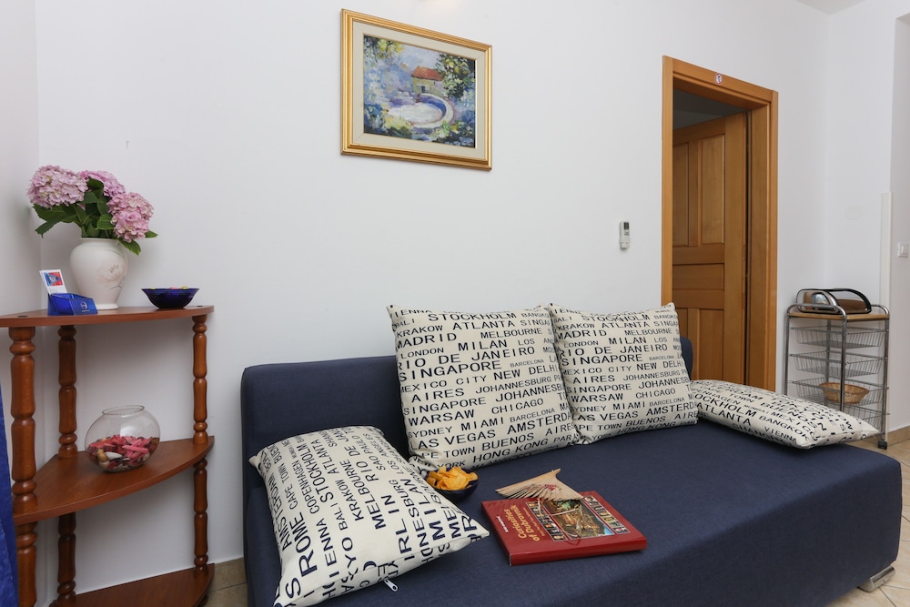 K-apartments 32/54