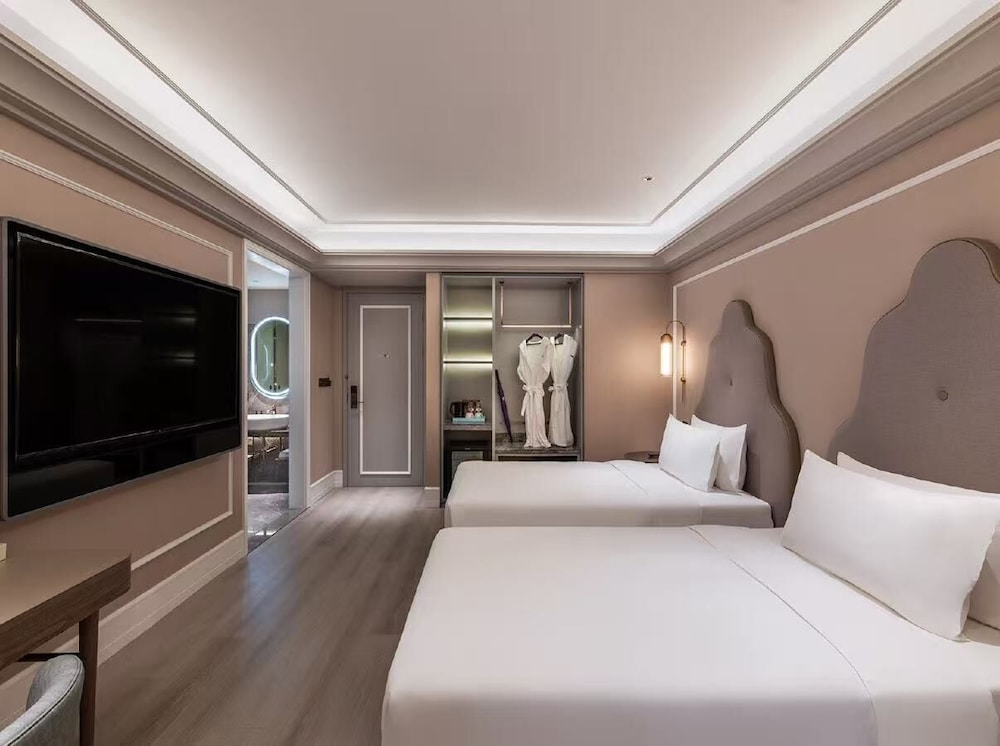 Mercure Shanghai Waigaoqiao Free Trade Zone 13/45
