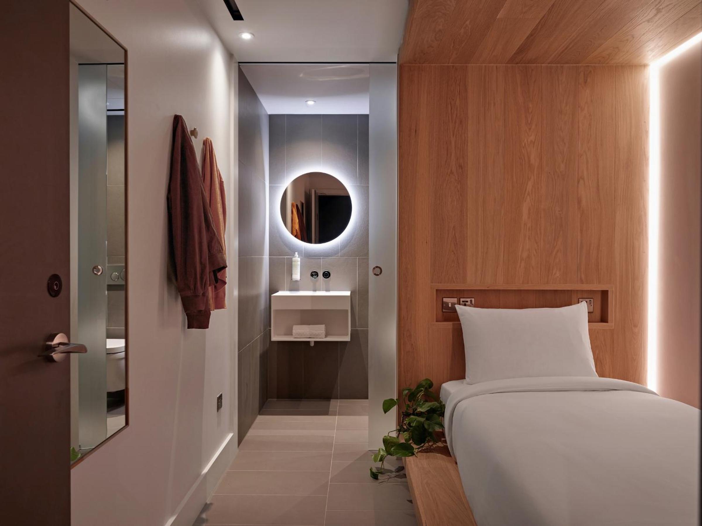 cocoon 1