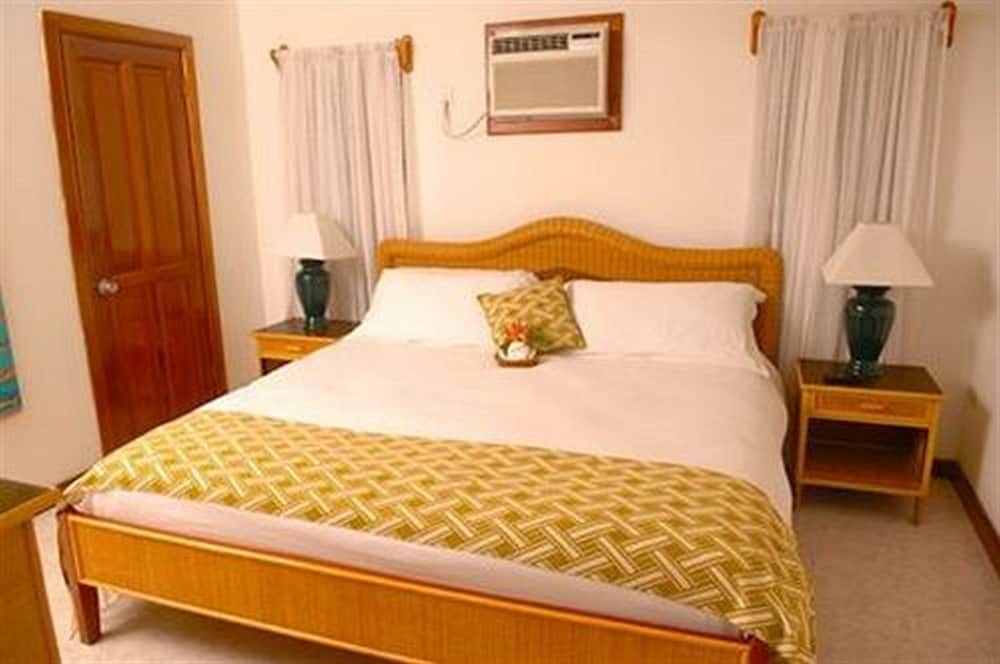 2 BEDROOMS, SUITE, OCEAN FRONT