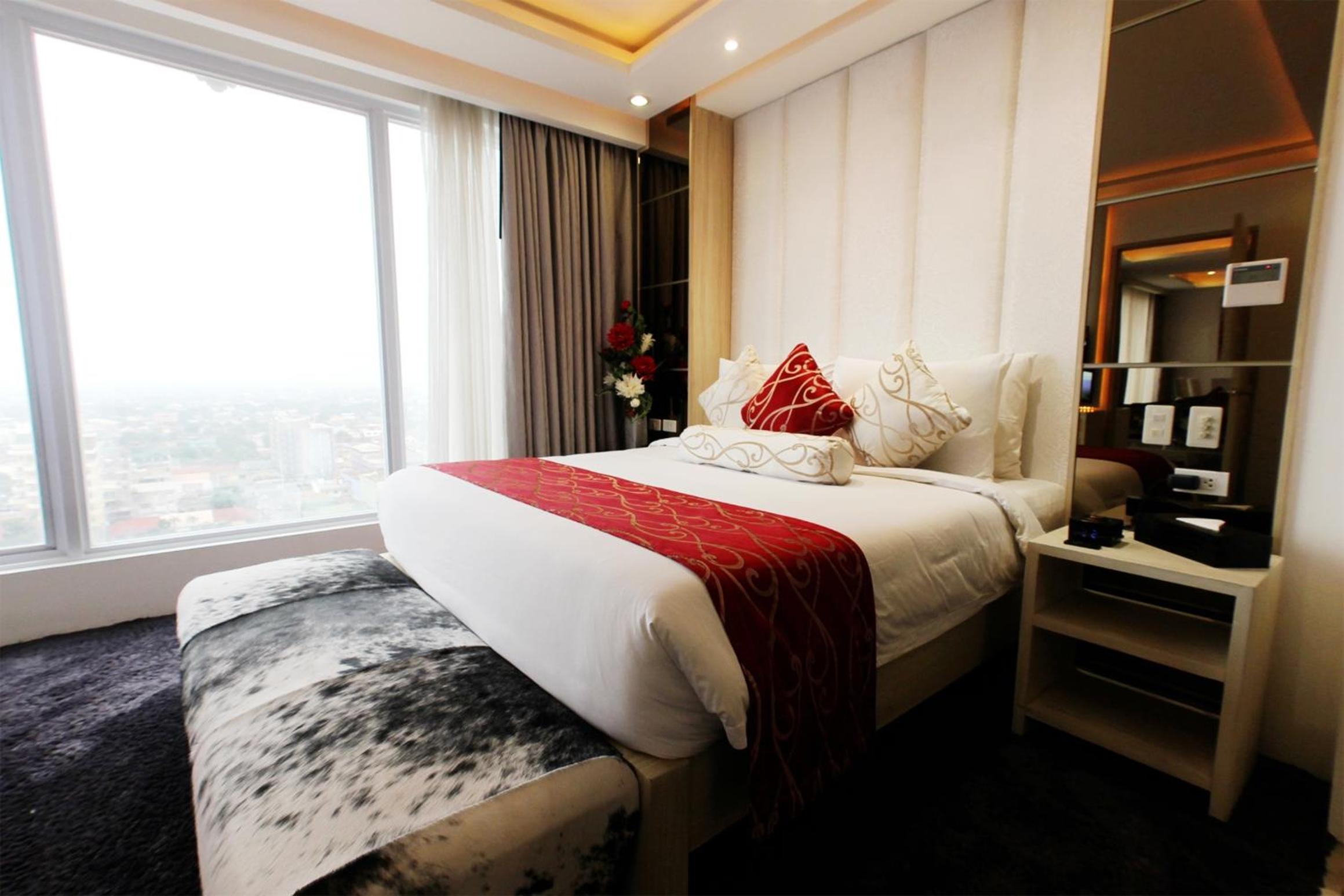 Penthouse Suite