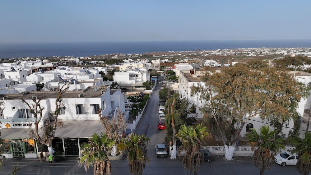 Hotel Santorini 53/55