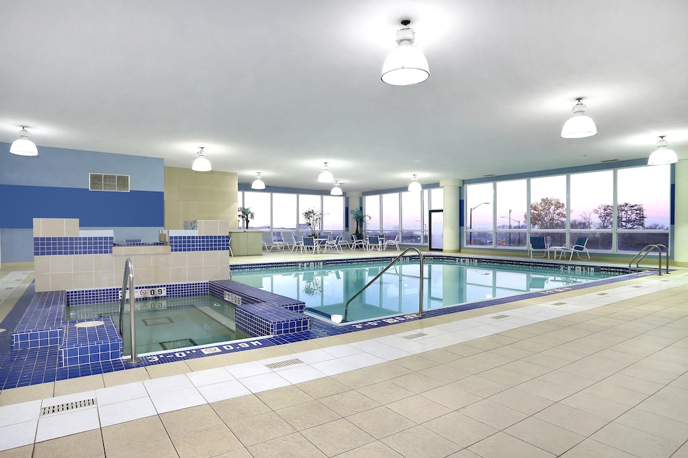 Wyndham Grand Fallsview Hotel 32/65