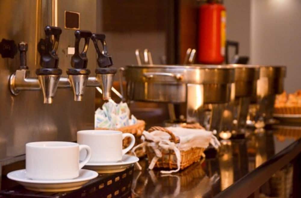 Acores Premium Hotel 37/41