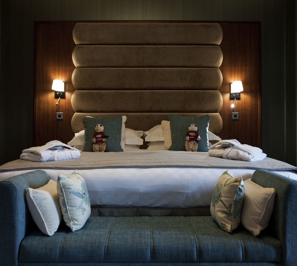 Fairmont Cheshire The Mere 13/49