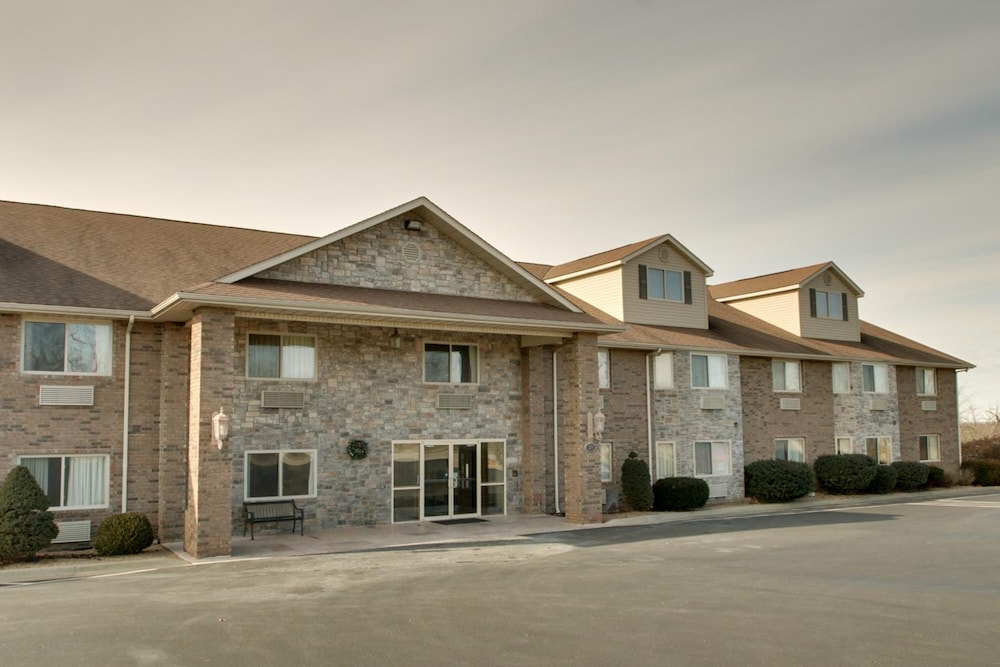 All Towne Suites 1/54