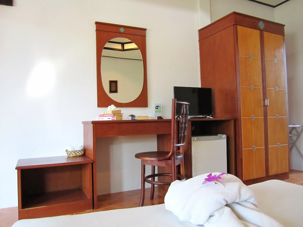 LANTA IL MARE BEACH RESORT 55/73
