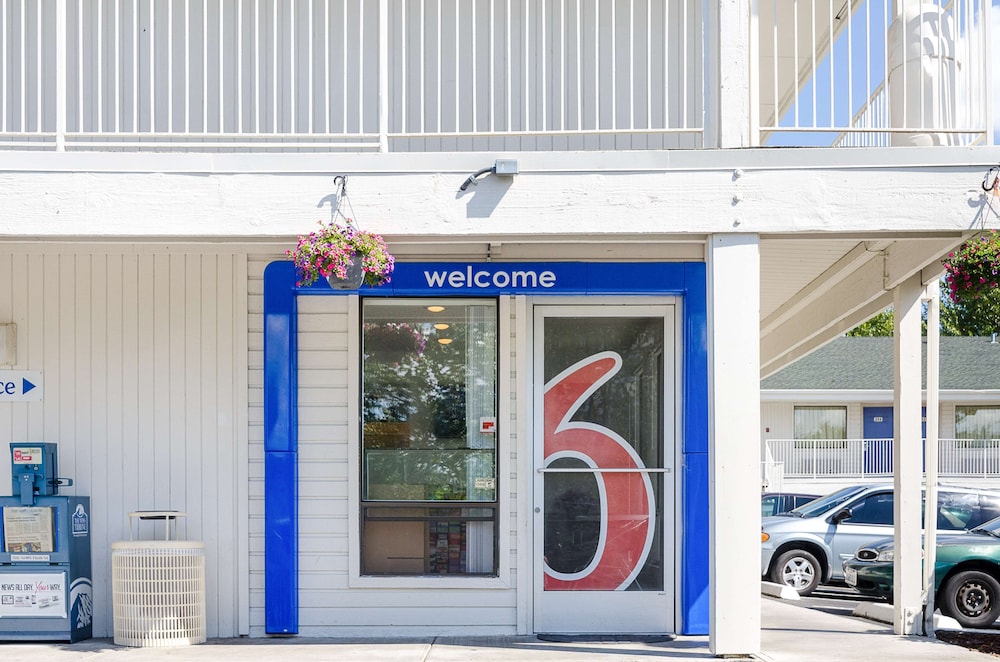 Motel6 Tacoma, WA - South in TACOMA - WA
