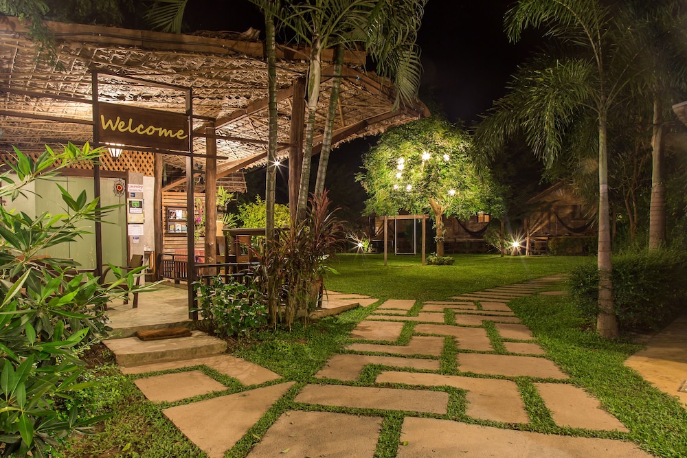 Pai Country Hut 27/50