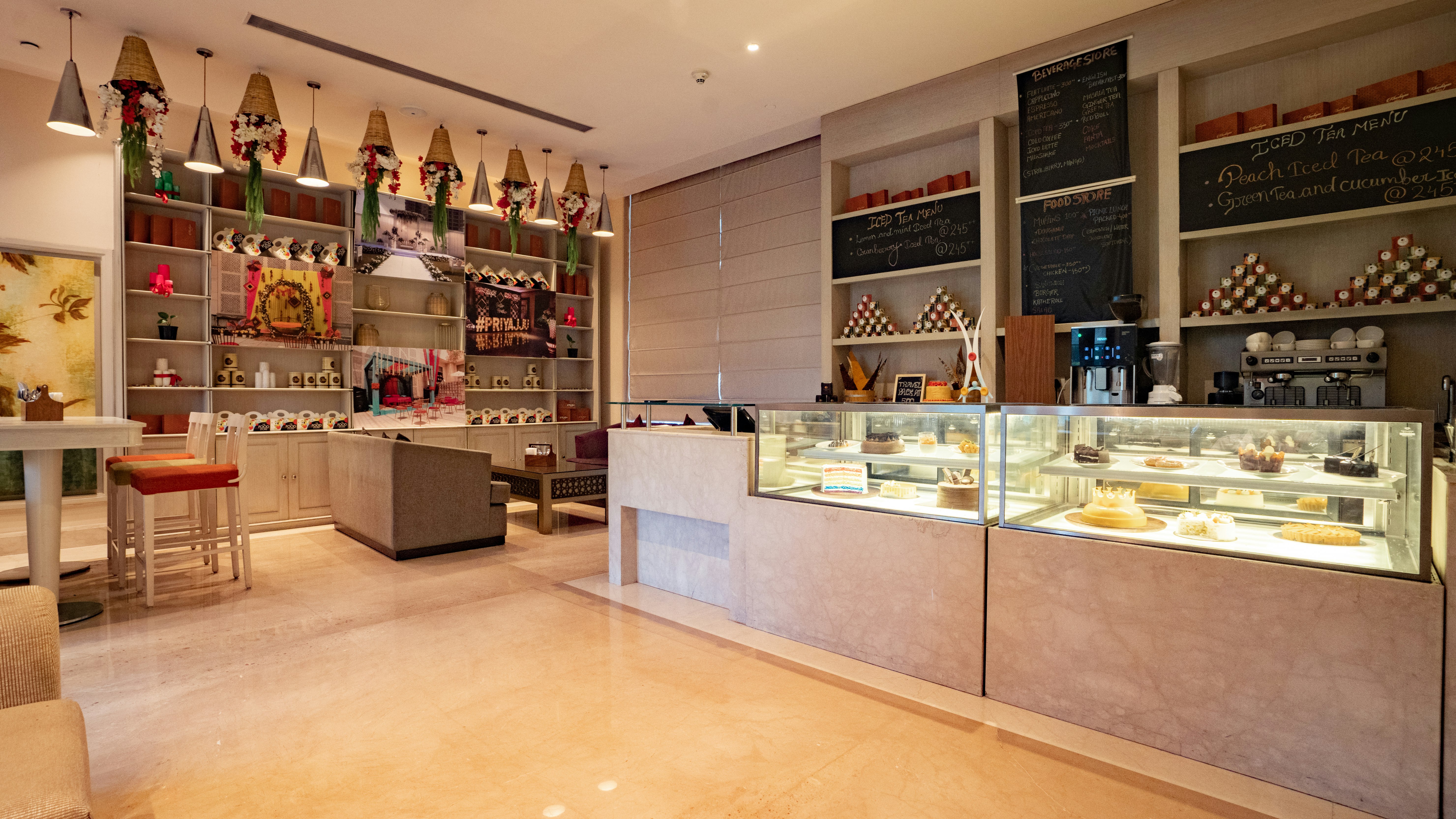 DoubleTree by Hilton Agra 12/73