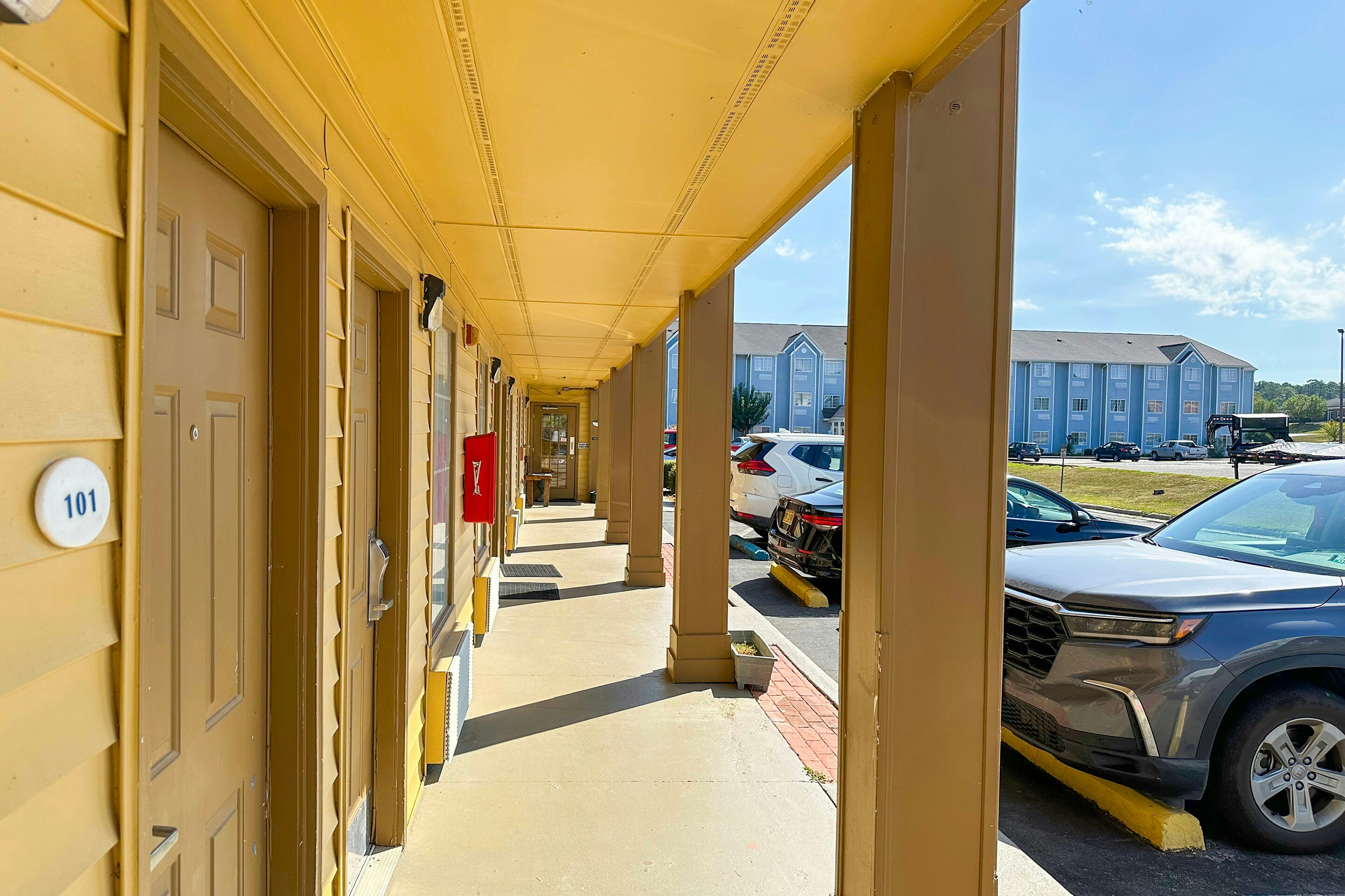 Bonita Lakes Inn by Capital O Meridian I20 50/68