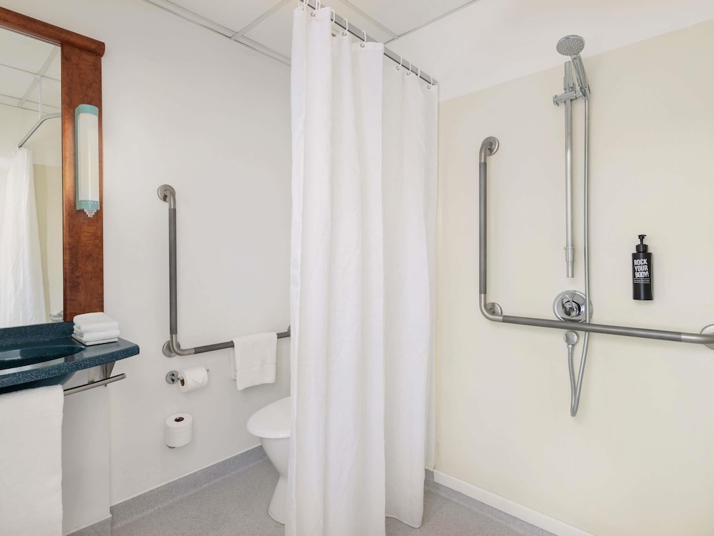 IBIS WELLINGTON 66/68