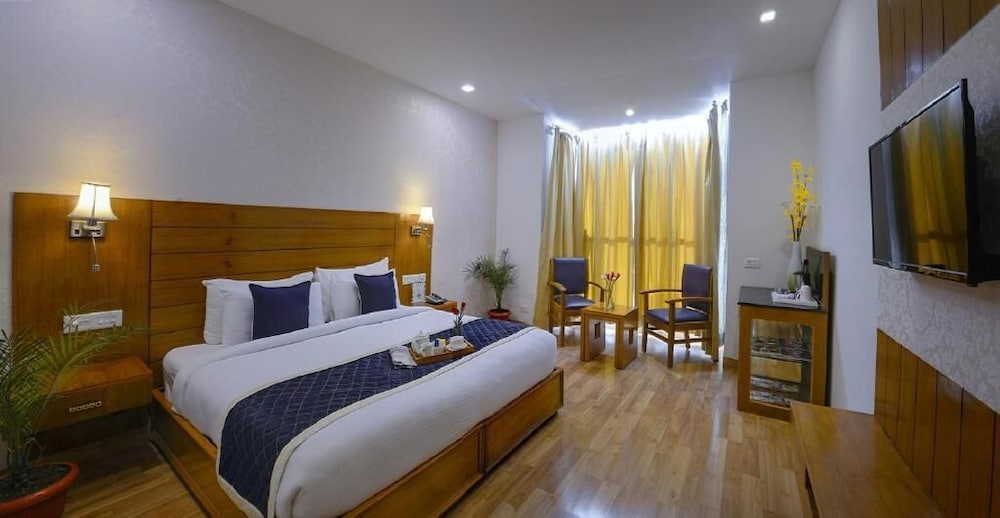 CHAIL VILLAS HOTEL 18/50