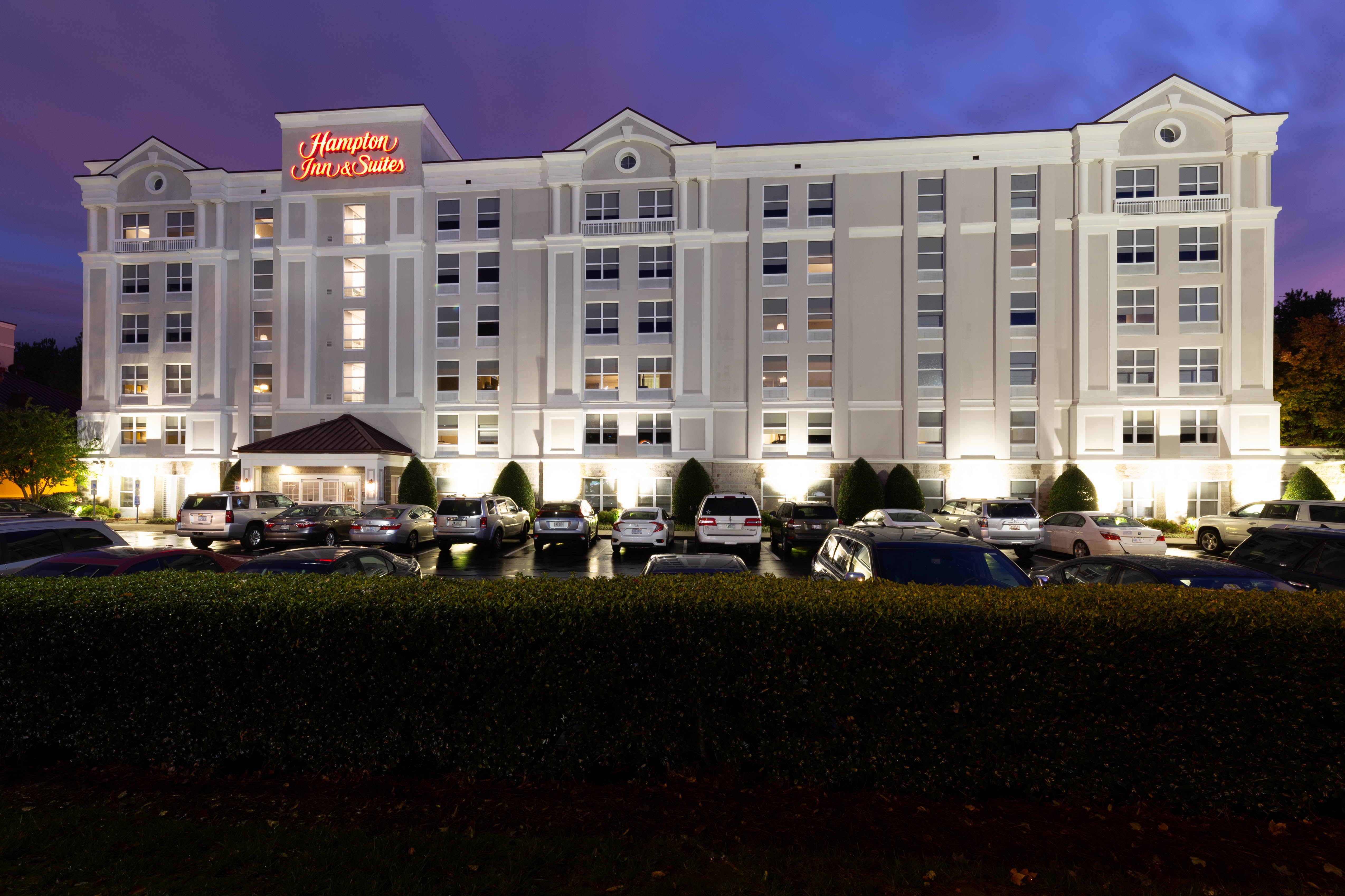 Hampton Inn & Suites Raleigh Cary Lenovo Center 4/52