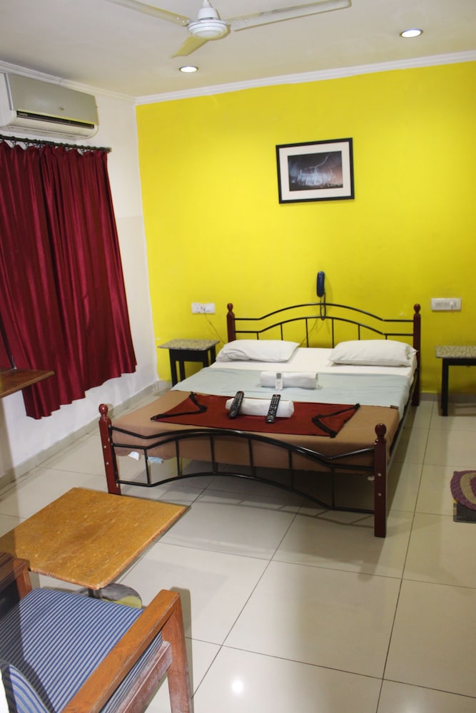 Deccan Comforts 11/41