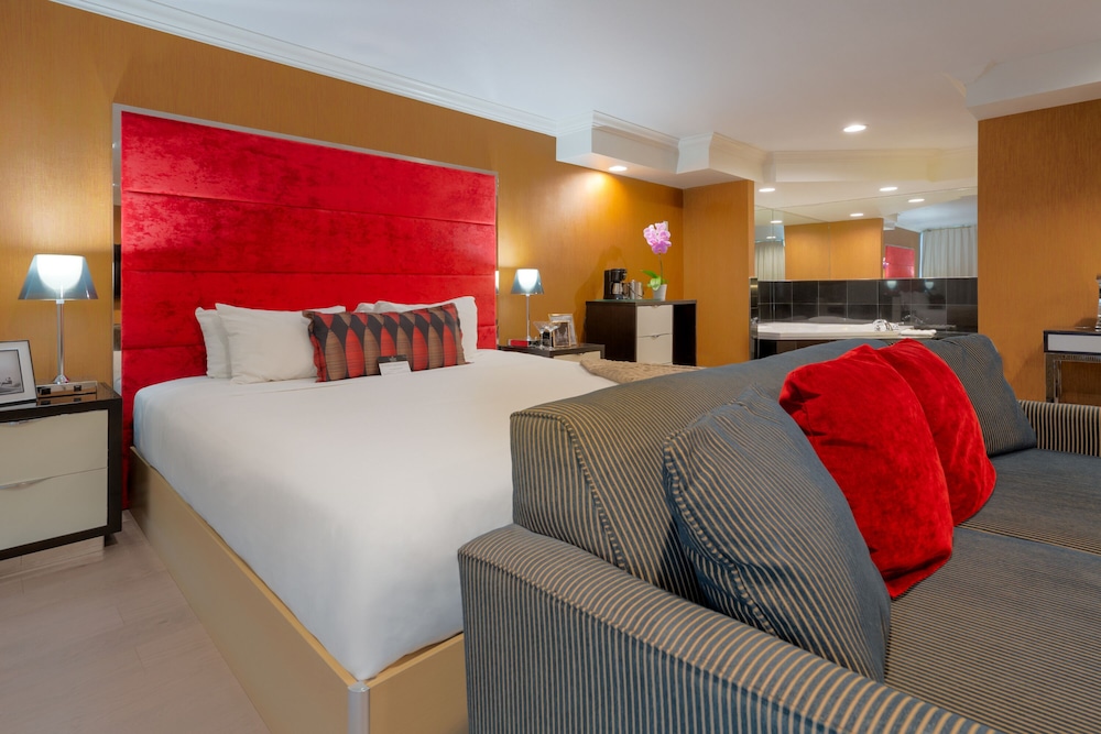 Executive Suites Hotel and Conference Centre Metro Vancouver 27/57