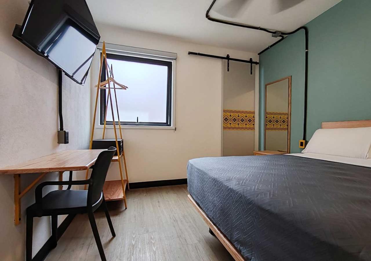 غرفة قياسية بسرير كوين، Hotel Escala Colonia Roma 3/8