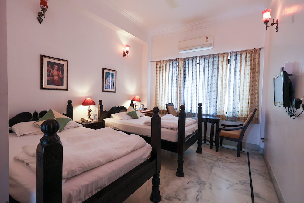 KOTRA HAVELI 13/50