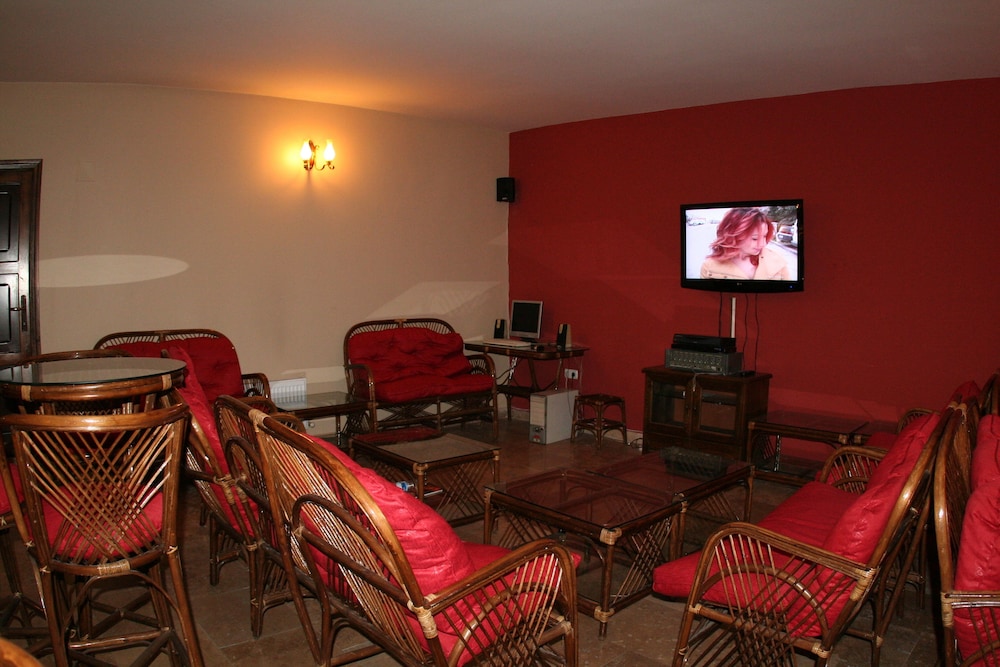 Sena Hotels 54/63