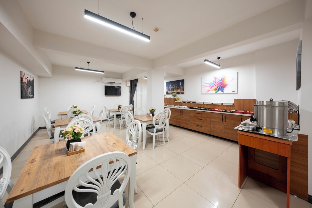 Anit Park Hotel 13/50