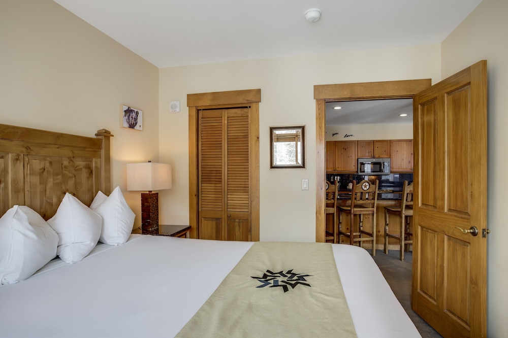 Springs 2 Bed 3 Bath Murphy 10/50