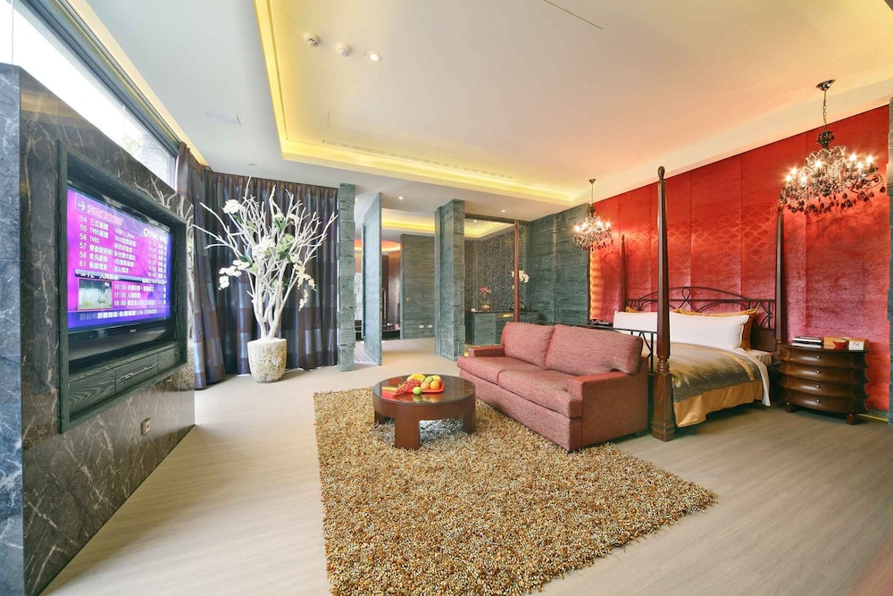 Han Guan Motel 35/48