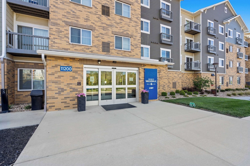WaterWalk Extended Stay by Wyndham Kansas City - Overland Pk 47/61