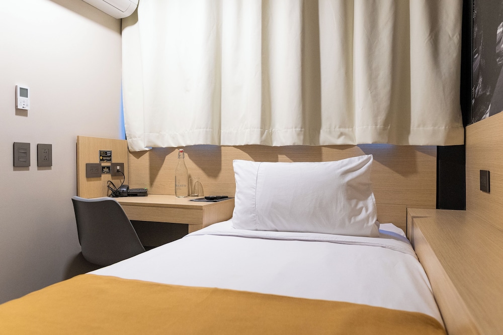 Hotel Ciudad Solar 29/50