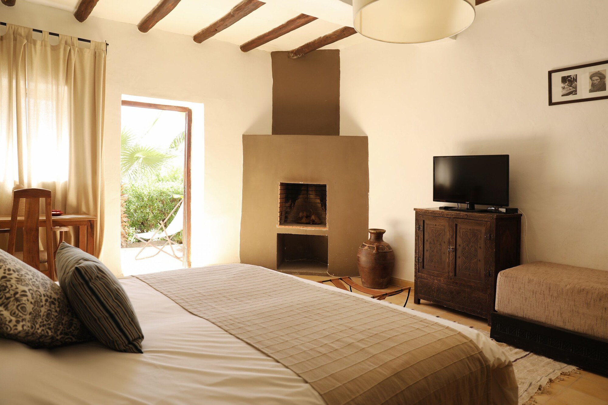 SUPERIOR, DOUBLE BED