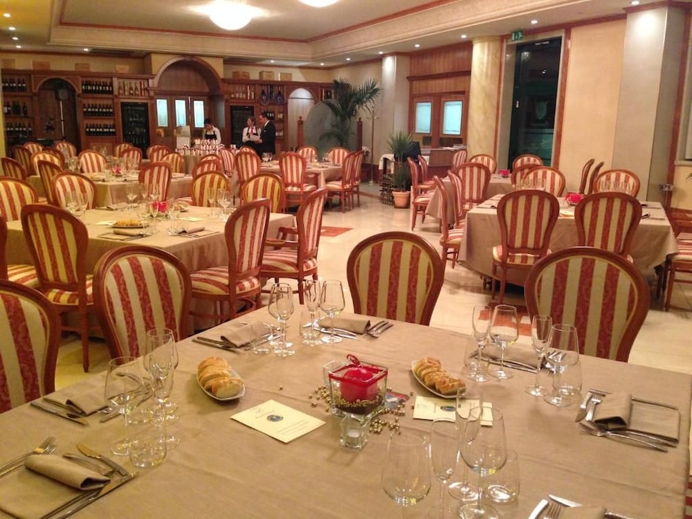 Palace Hotel Legnano 46/61
