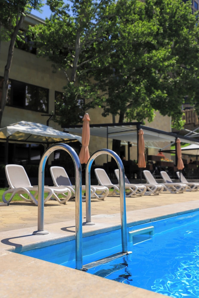 President Hotel 25/55