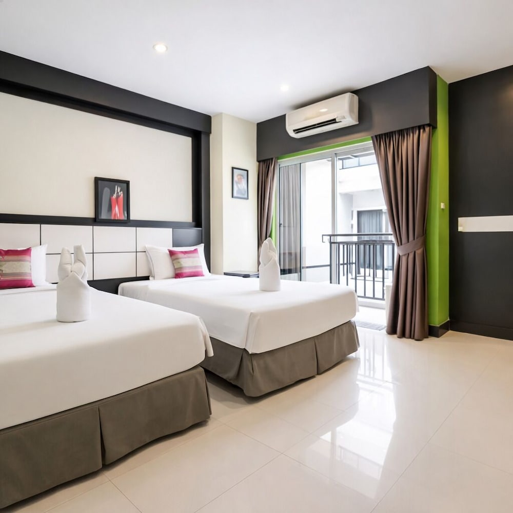 STAR HOTEL PATONG 30/52