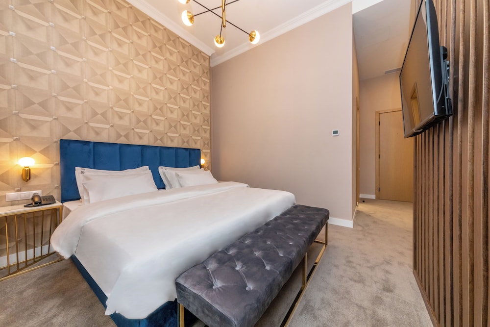 Newport Hotel Kutaisi 20/65