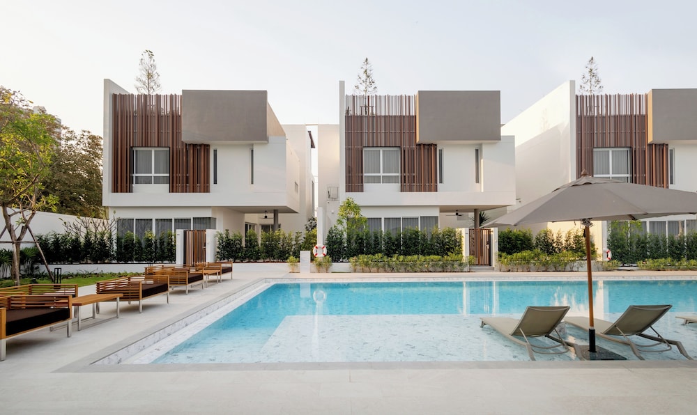 Veranda Resort and Villas Hua Hin Cha Am 12/82