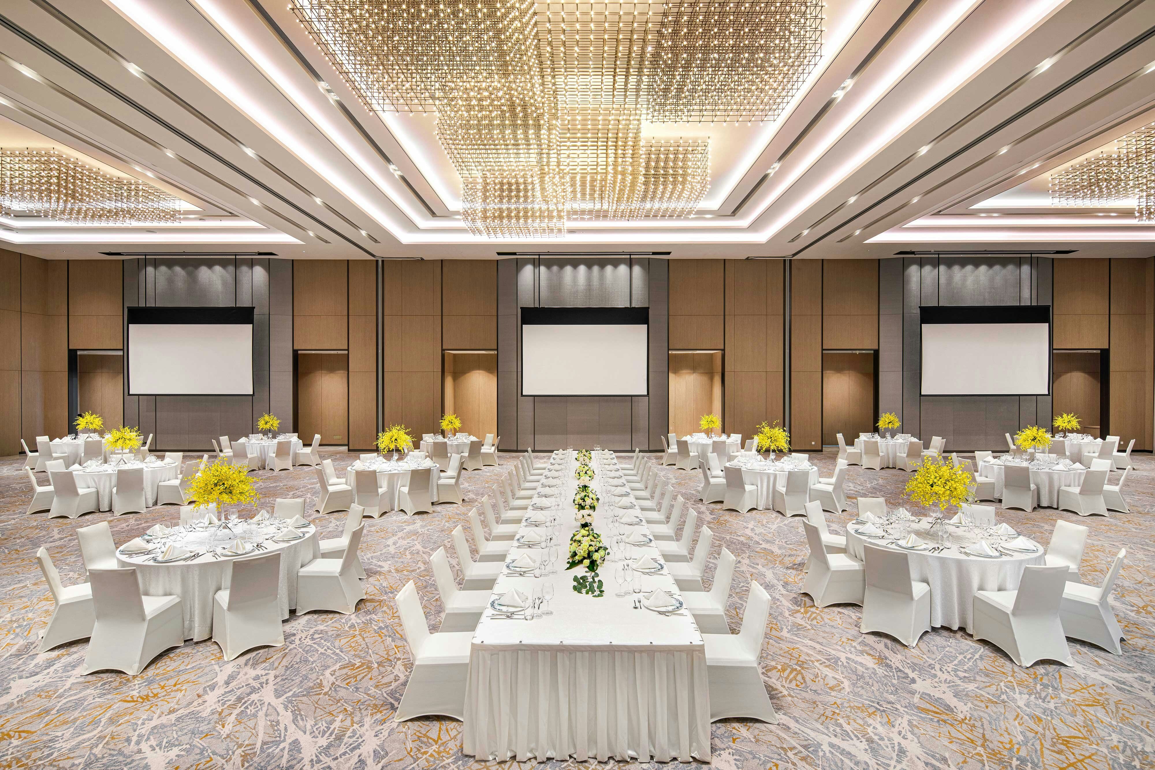 Four Points by Sheraton Wuchuan, Loong Bay 16/25