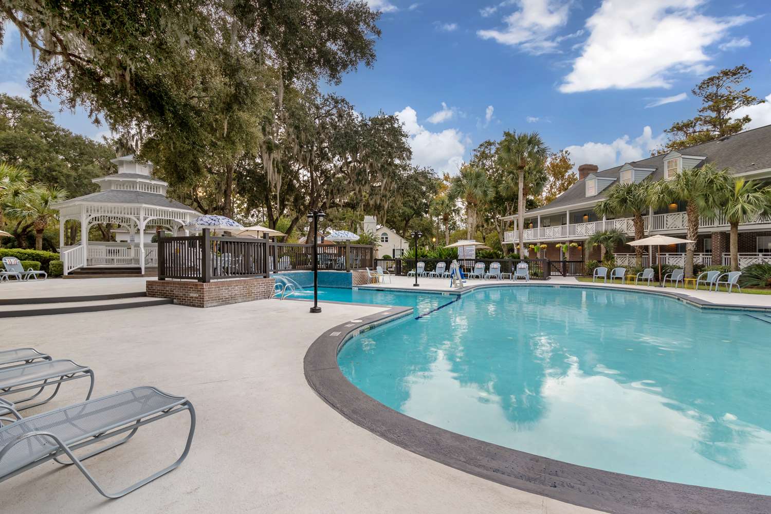 Best Western Plus St. Simons 15/15