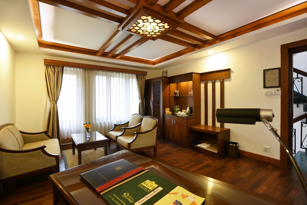 Park Village Resort 24/41