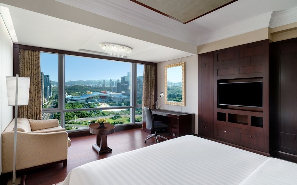 Futian Shangri-La Shenzhen 15/70