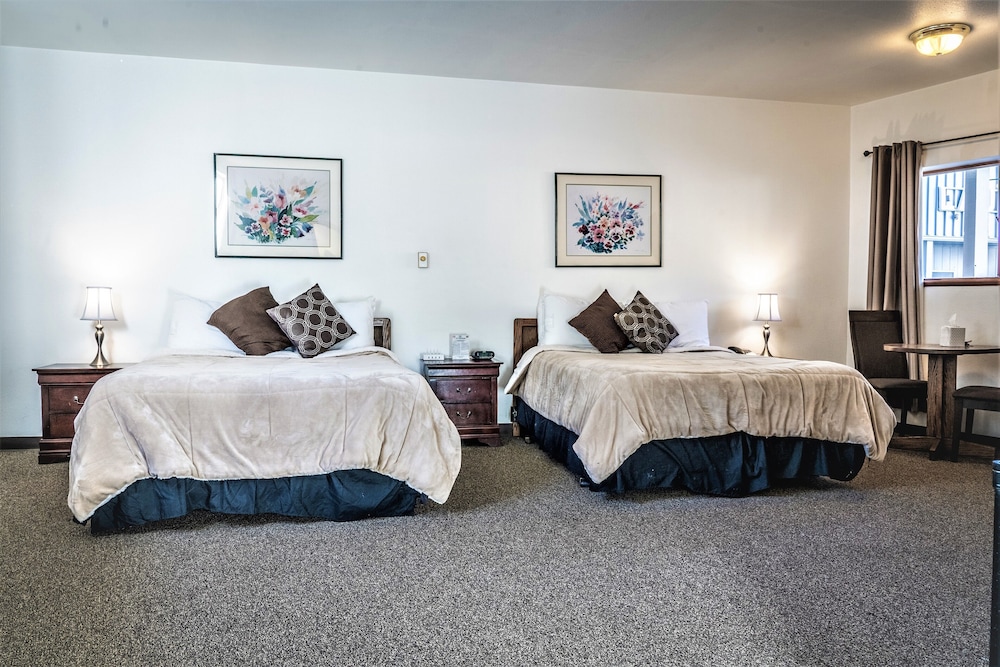 JC Suites 7/43
