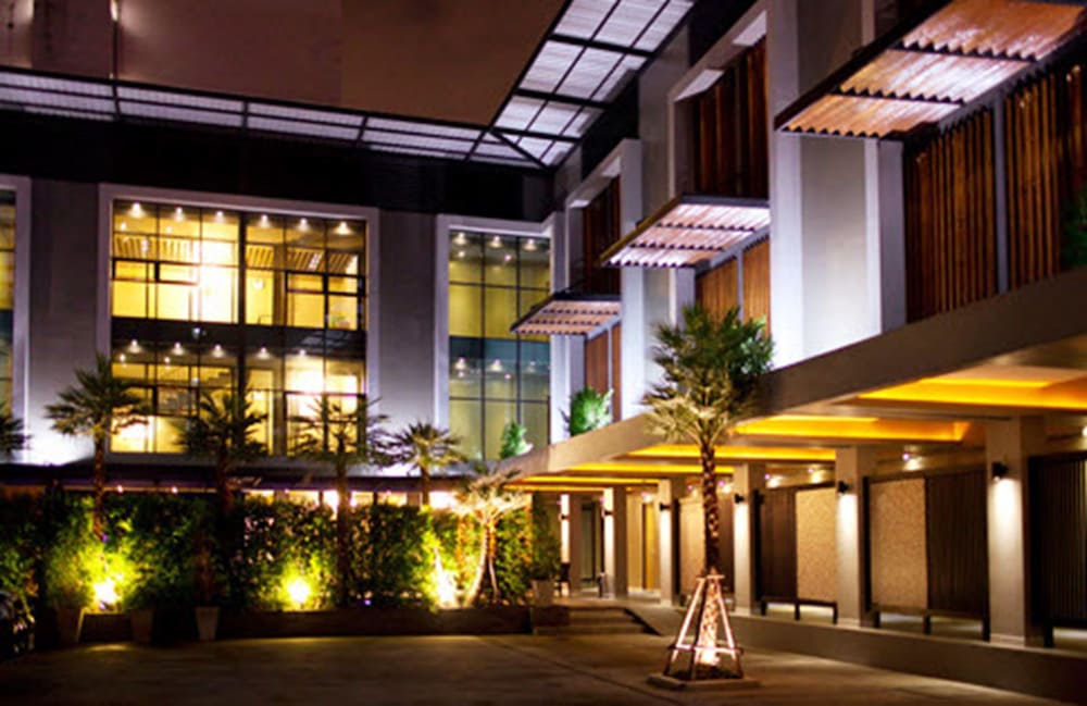 Siam Swana Hotel 13/40