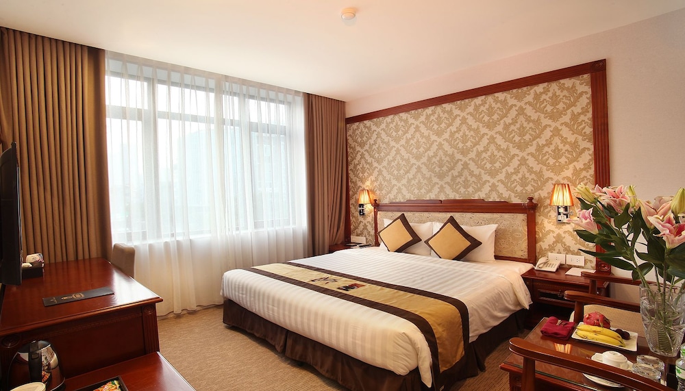 Western Hanoi Hotel 24/63