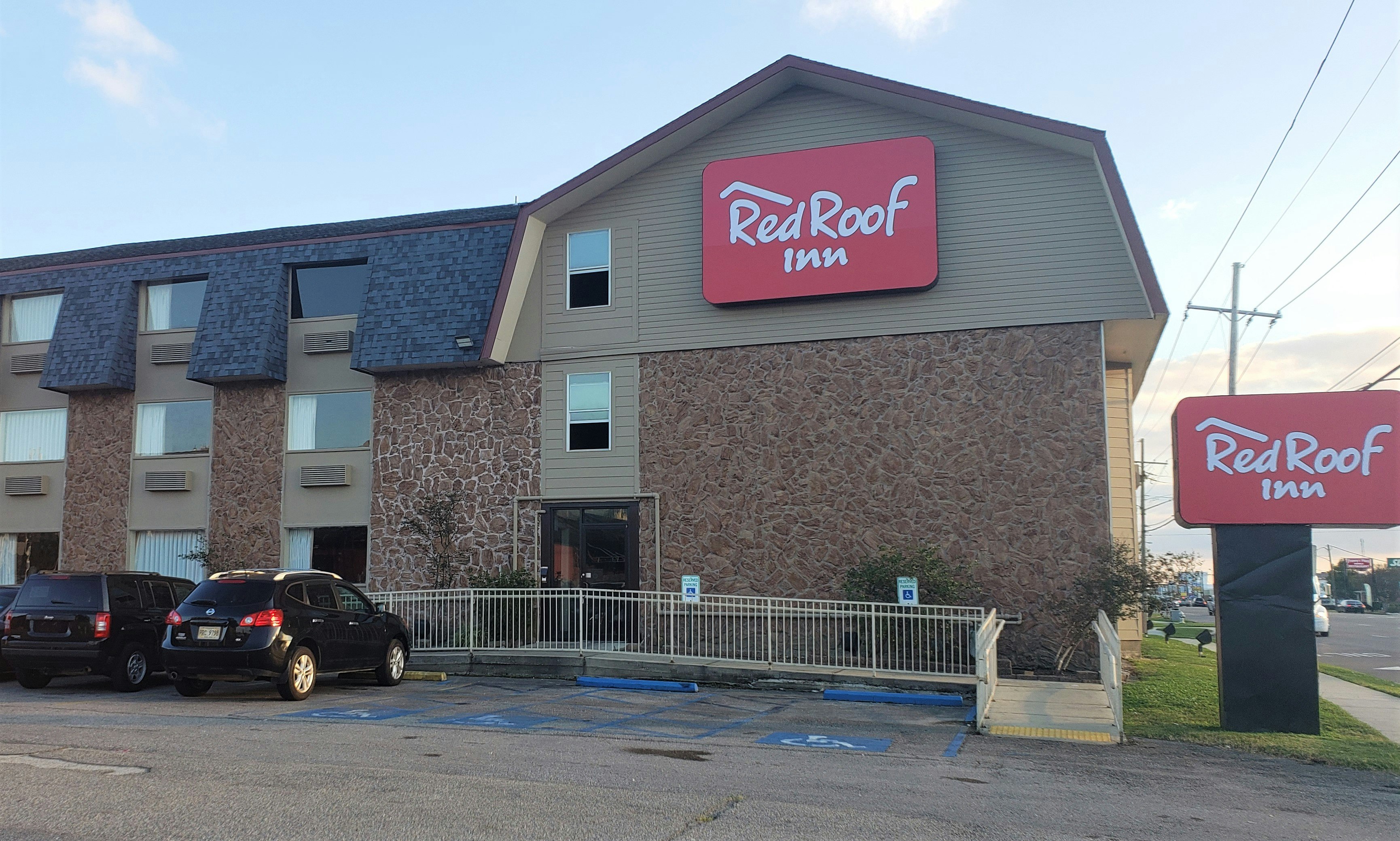 Red Roof Inn Kenner - New Orleans Airport NE 25/29