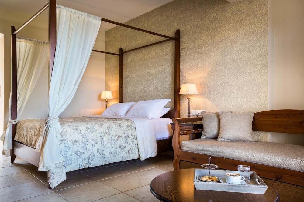 Almyra Hotel 10/44