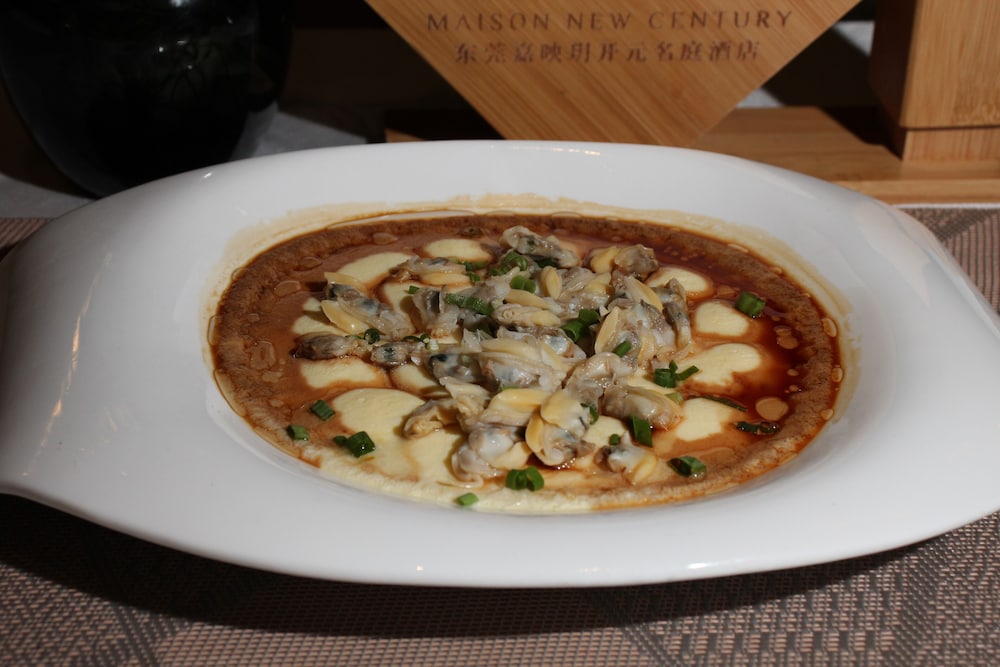 Maison New Century Hotel Dongguan photo3