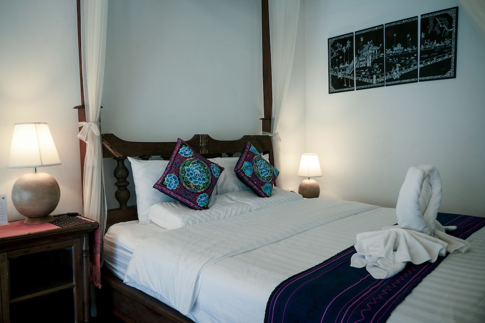 Hongkhao Village 20/100