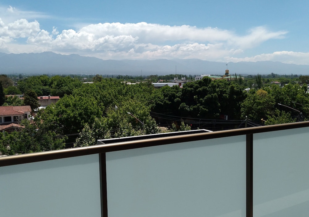 Apart Hotel Quijote by DOT Suites 40/44
