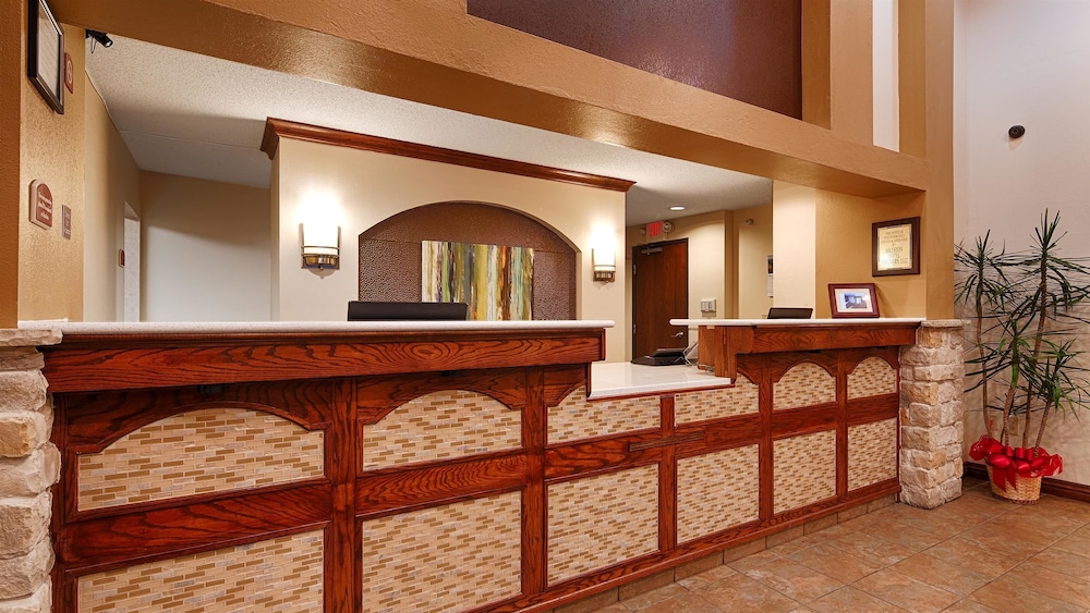 Best Western Plus Sikeston 7/37