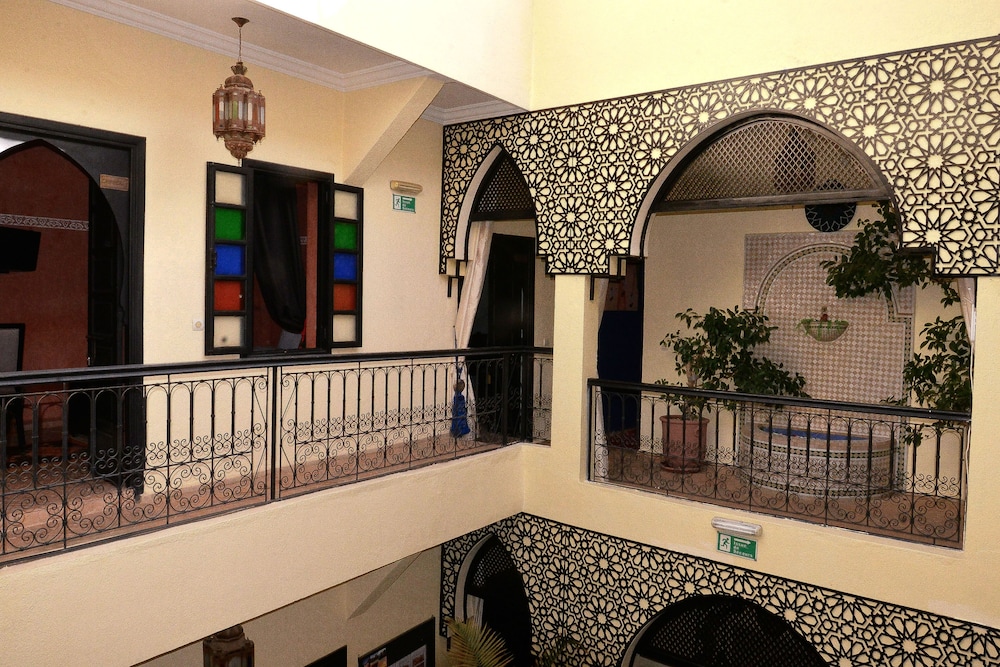 Riad Rose Du Desert 8/64