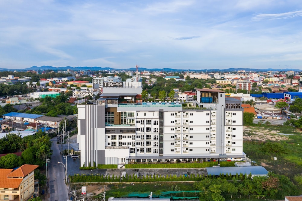 SureStay Plus by Best Western T Pattaya photo4
