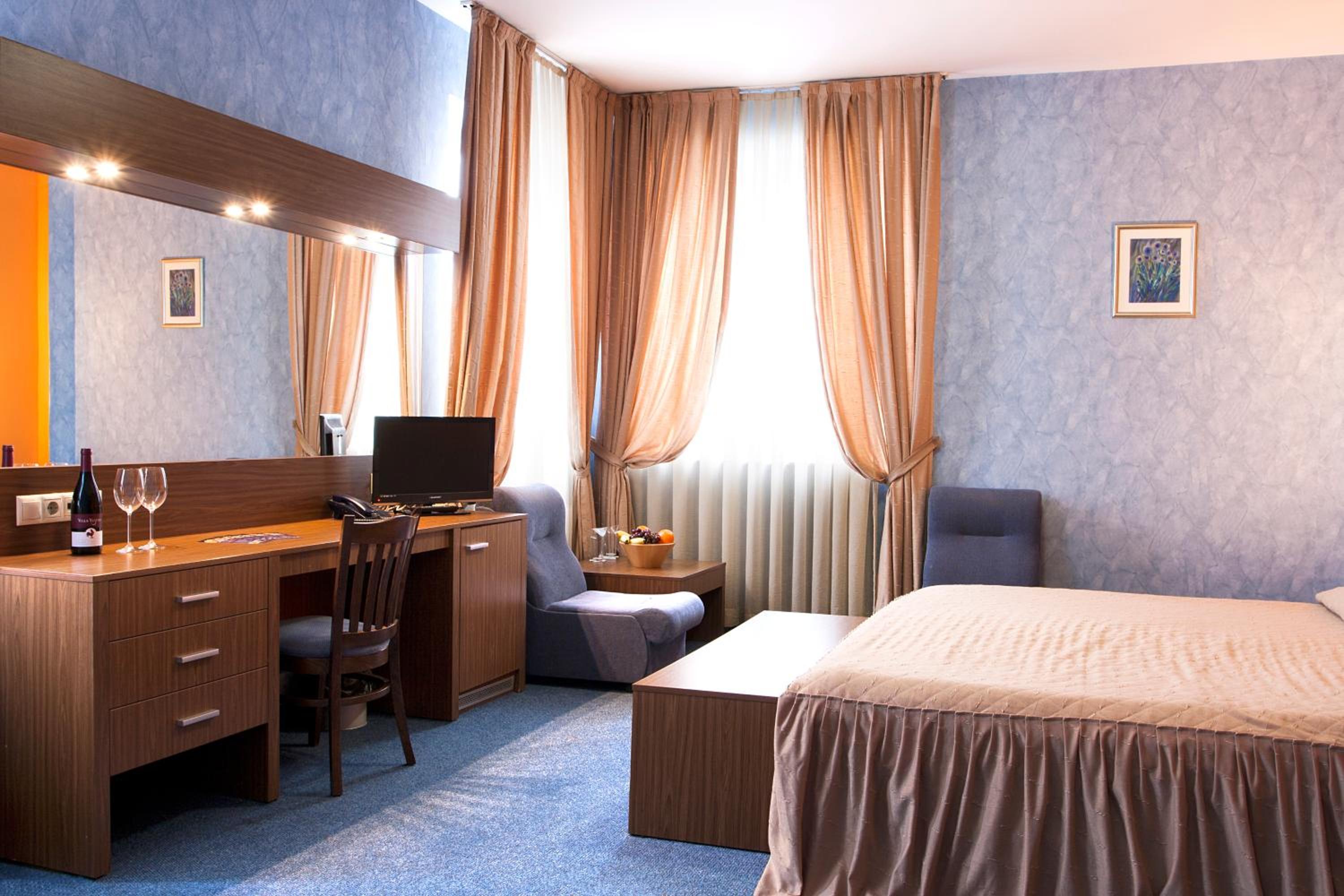 studio, Diter Hotel 2/8